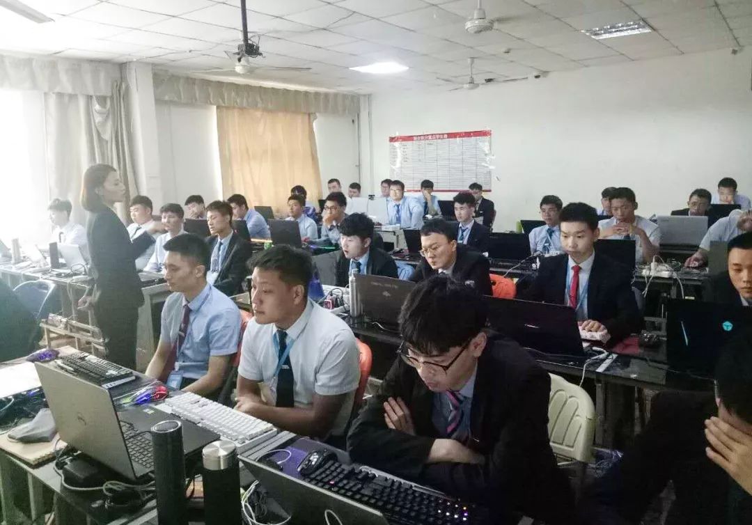 北京八维集团紧抓数字化发展机遇培养高质量数字科技人才
