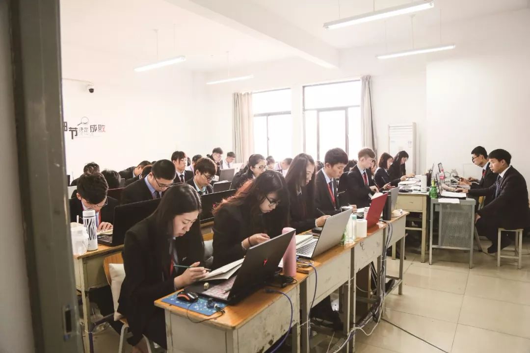 北京八维集团借助智能时代风口实施实训标准化培养优秀物联网人才