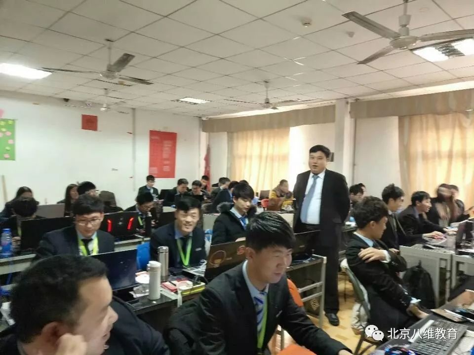 北京八维集团借助智能时代风口实施实训标准化培养优秀物联网人才