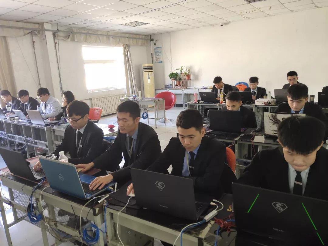 北京八维教育培训学校打造互联网IT技术人才助力学子求职赋能