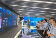 2025 智能制造缺人？八维教育打造复合型人才培养新路径