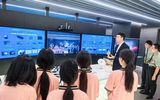 八维教育IT培训