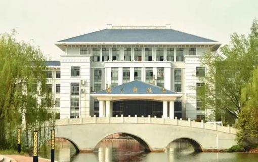 八维教育IT培训