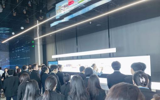 八维教育IT培训