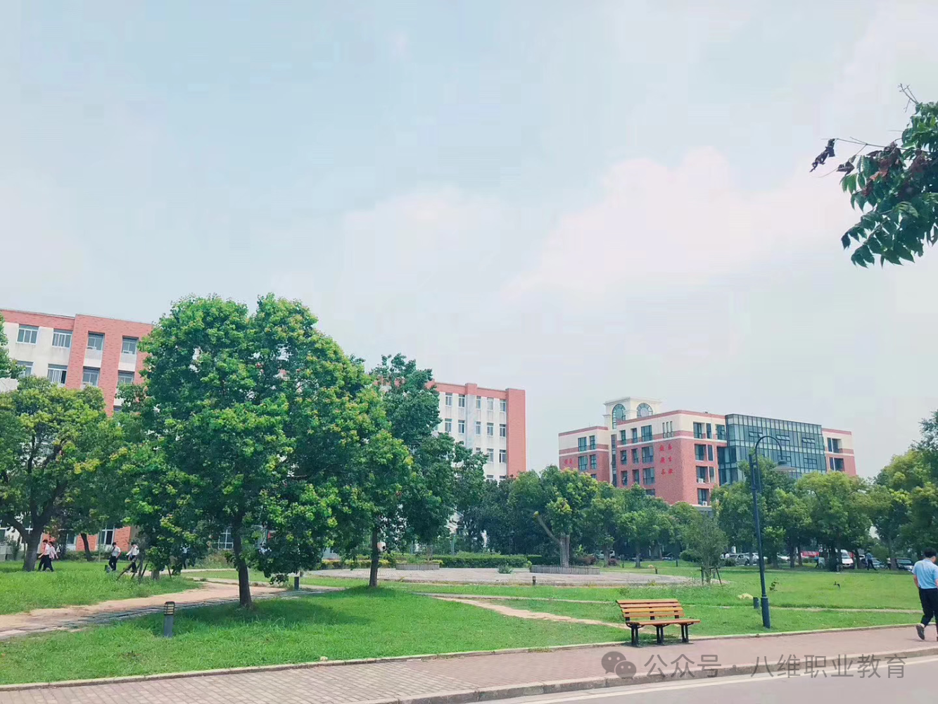 八维教育上海宏烨校区