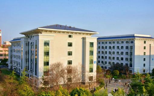 八维教育IT培训