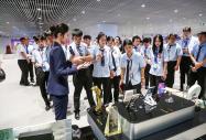 八维教育健全教学实施体系 强化实训实习赋能 护航学子顺利就业
