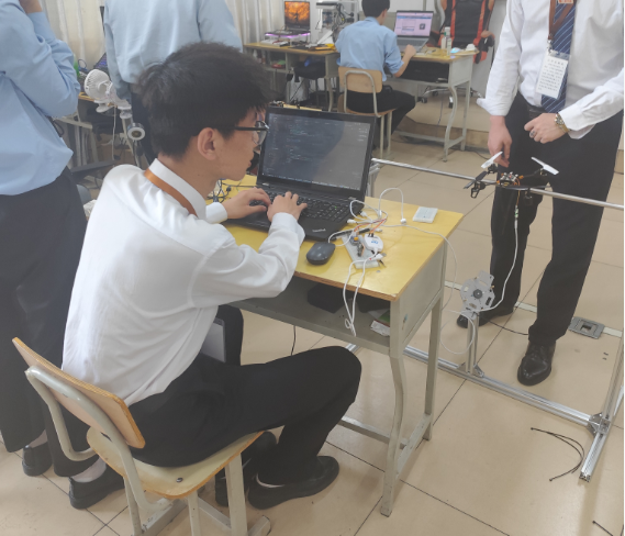 八维教育低空技术与工程专业