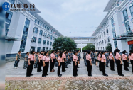 孩子毕业暂时找不到工作？别焦虑！这可能是他人生最宝贵的“空窗期”