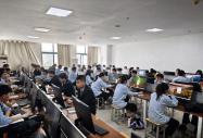 AI正在疯狂催生新岗位，这些新职业一将难求！