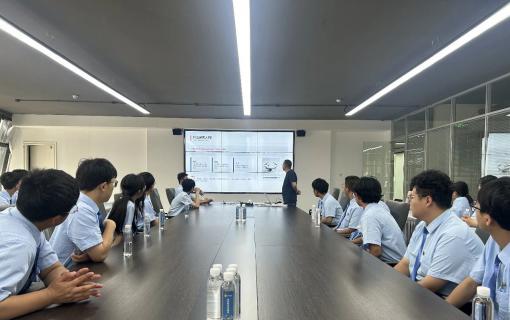 八维教育IT培训