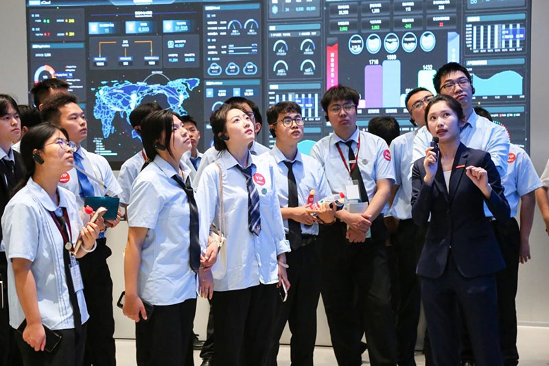 八维教育学校：三十载匠心筑梦，新质生产力时代下的高质量就业“加速器”