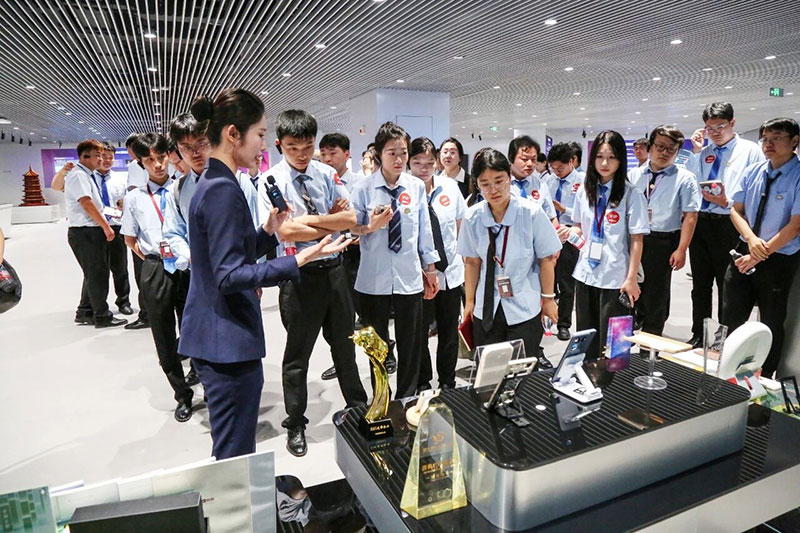 八维教育IT培训